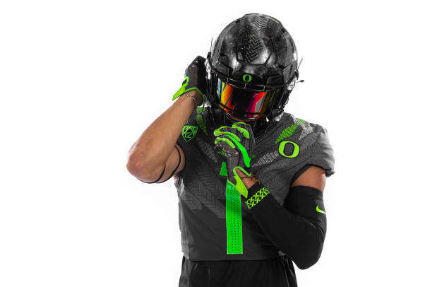 Isaiah Sategna Oregon OV 3